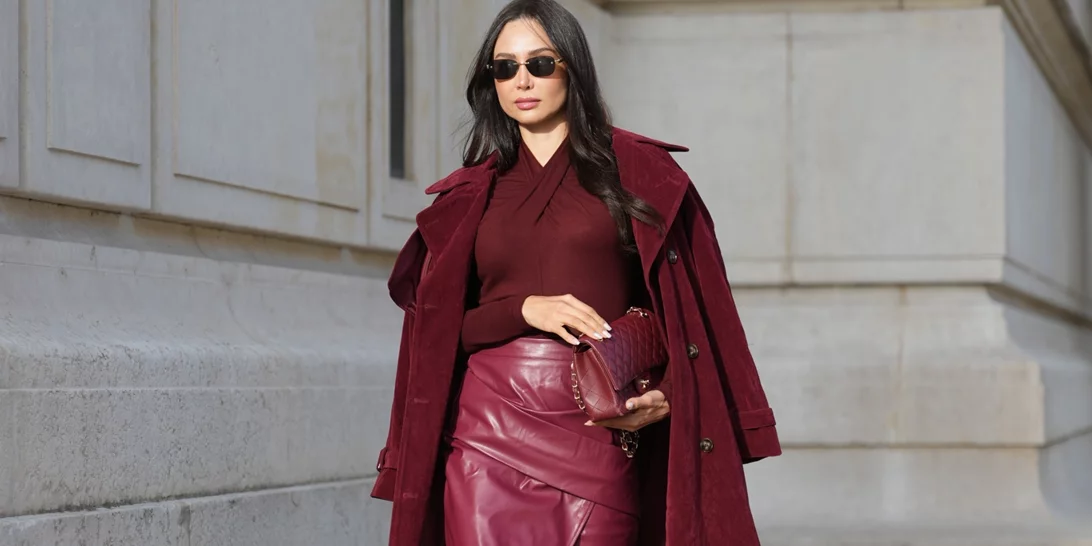 Το μπορντό επιστρέφει και αυτοί είναι οι πιο κομψοί τρόποι για να το φορέσεις