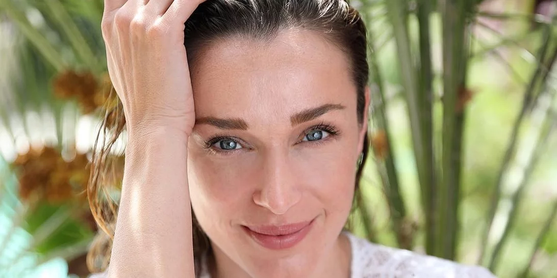 Η Κάτια Ζυγούλη με μαύρα καρέ μαλλιά και αφέλειες | Οι σπάνιες φωτογραφίες από το 2007