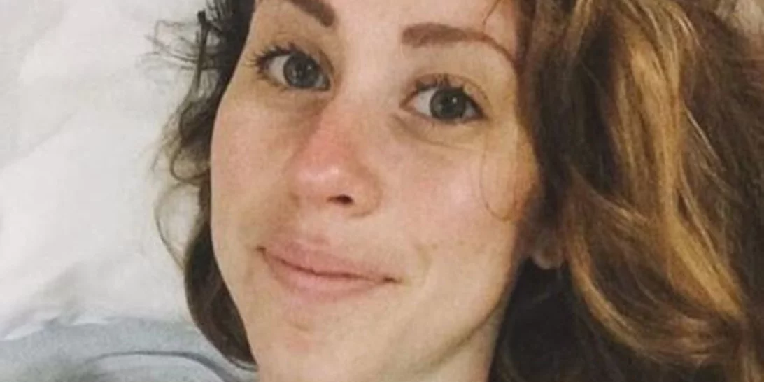 Μία 25χρονη που νίκησε τον καρκίνο του δέρματος λέει ποια προϊοντα δεν θα χρησιμοποιήσει ξανά