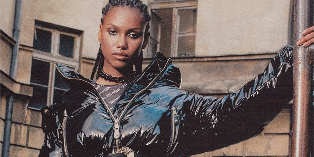 Η επαναστατική συλλογή Versace Jeans Couture για το Φθινόπωρο - Χειμώνα 2023