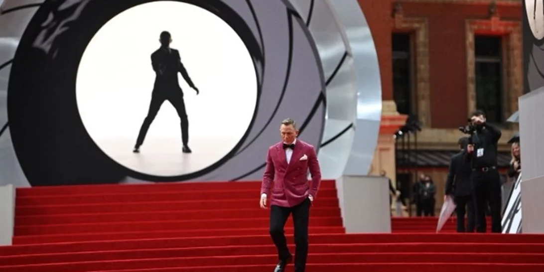 Ο Ντενί Βιλνέβ αναζητά "άγνωστο" ηθοποιό για τον ρόλο του Τζέιμς Μποντ