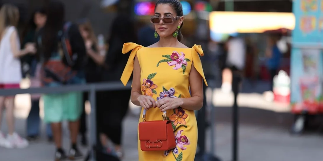 Τα κομψά floral φορέματα από τη Mango που θα σε συντροφεύσουν στα καλοκαιρινά events