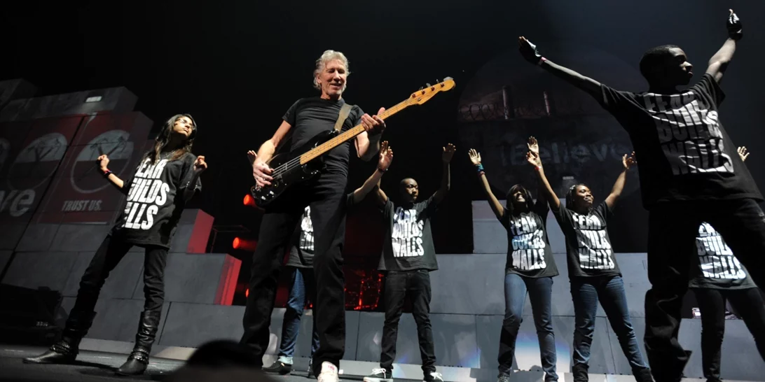 Οι Pink Floyd αφαιρούν τις ηχογραφήσεις τους από μουσικές πλατφόρμες σε Ρωσία και Λευκορωσία