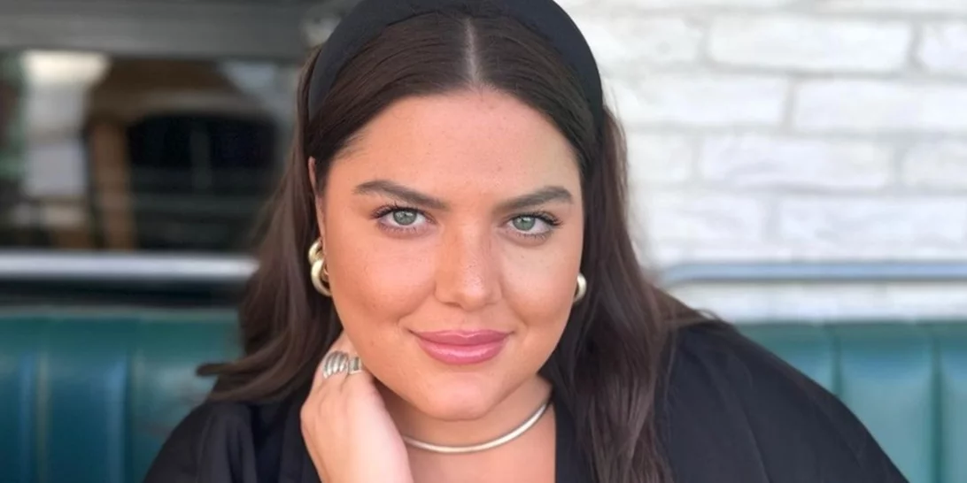 Η Δανάη Μπάρκα με το μανικιούρ που υιοθετούν όλο και περισσότερες celebrities