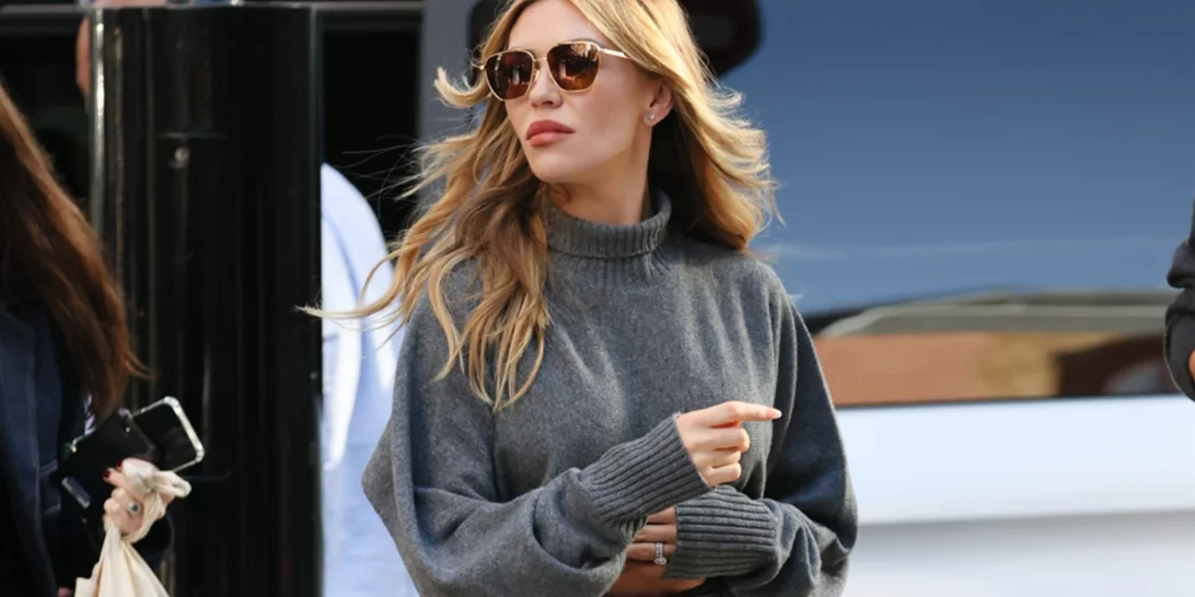 Grey chic | Τα πιο κομψά looks με πρωταγωνιστή το γκρι χρώμα