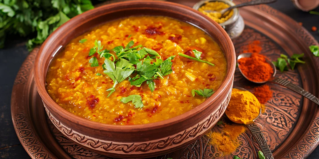 Πώς να μαγειρέψεις τις φακές στη γκουρμέ εκδοχή τους | Η εύκολη συνταγή της Αργυρώς Μπαρμπαρίγου