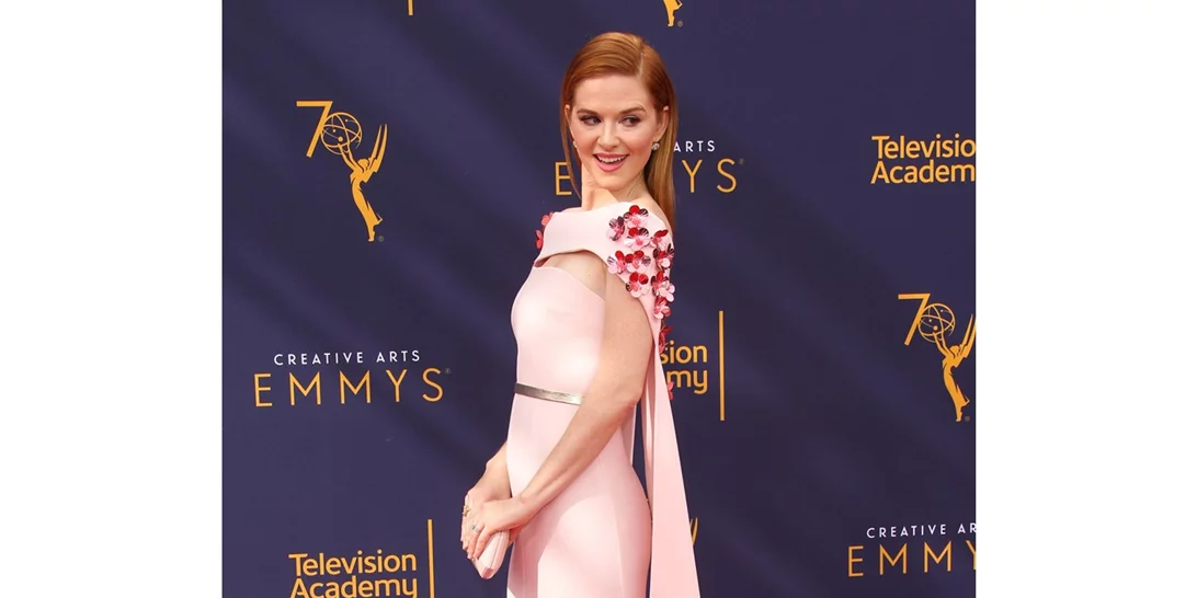 Η Sarah Drew (aka dr. April Kepner) του Grey’s Anatomy βρίσκεται στην Αθήνα |Οι τέλειες φωτογραφίες της από την Ακρόπολη