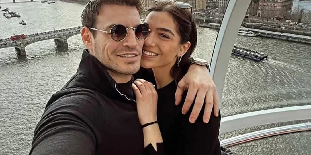 Με κοντό λευκό σορτσάκι και ψηλοτάκουνες γόβες η Μελίνα Νικολαΐδη | Οι αγκαλιές με τον Δημήτρη Φιντιρίκο σε έξοδό τους