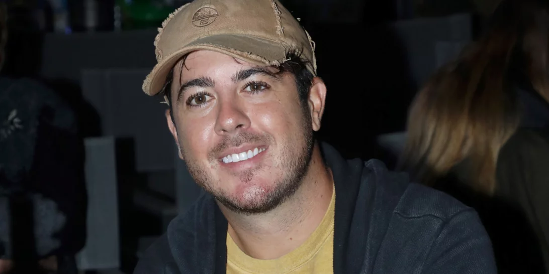 Μιχαήλ Άγγελος Βαρθακούρης | "Όταν και εγώ μεγάλωσα και ωρίμασα και κατάλαβα το μεγαλείο τους είδα και με την ματιά του fan. Αλλά για μένα πάντα ήταν οι γονείς μου"