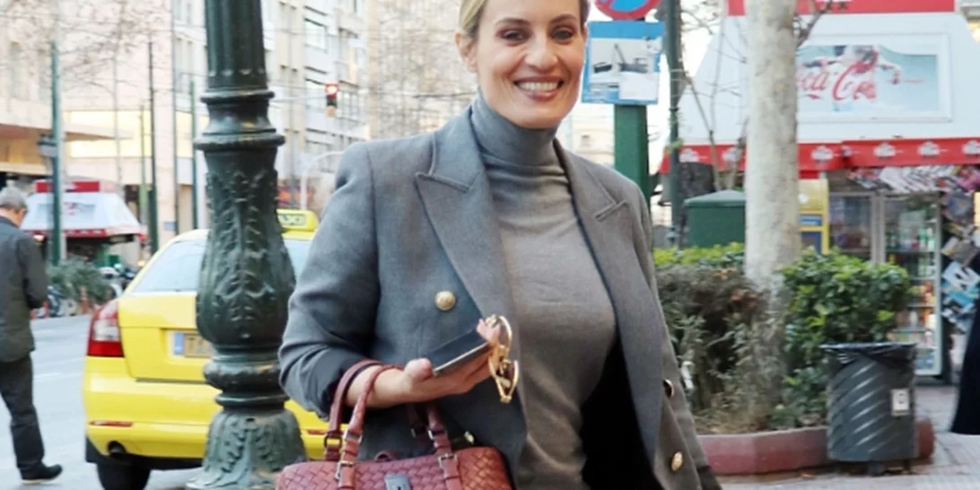 Ελεονώρα Μελέτη | "Οι γονείς οφείλουν να υποβάλλονται σε εκπαίδευση για τον ρόλο τους"