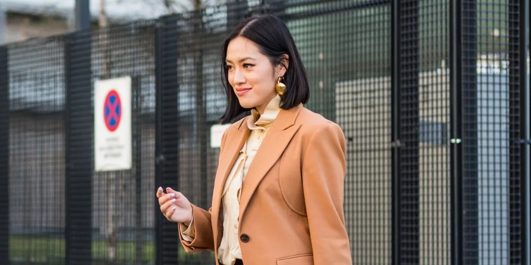 Πώς θα ντύνεσαι εύκολα και γρήγορα κάθε πρωί; Η Stradivarius προτείνει την πιο έξυπνη λύση