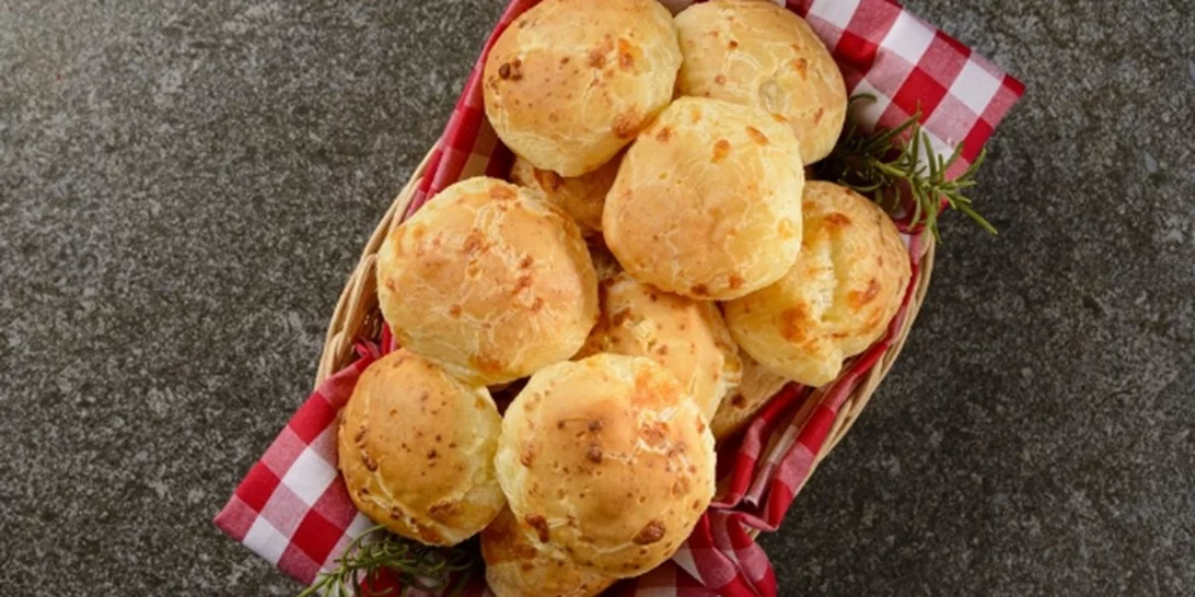 Υπέροχα τυροψωμάκια στιγμής σε μπουκίτσες | Και έχεις σνακ έτοιμο σε 15 λεπτά