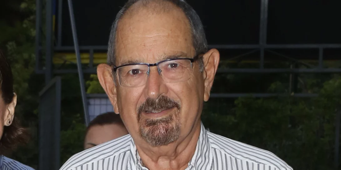 Τάκης Βουγιουκλάκης | Πέθανε ο γνωστός σκηνοθέτης και αδερφός της Αλίκης Βουγιουκλάκη