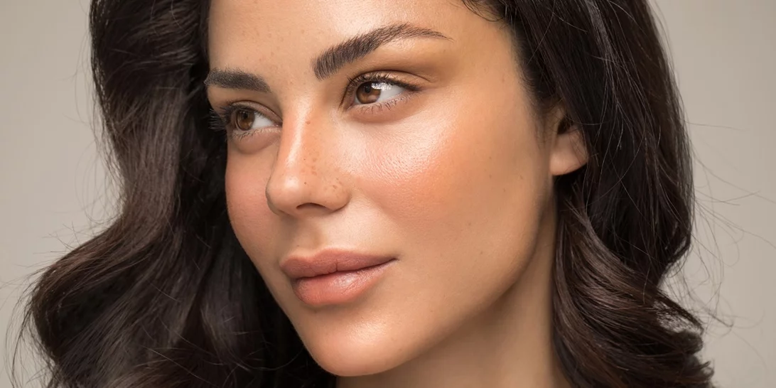 How to | Πώς να πετύχεις τα τέλεια φρύδια σε 5 βήματα