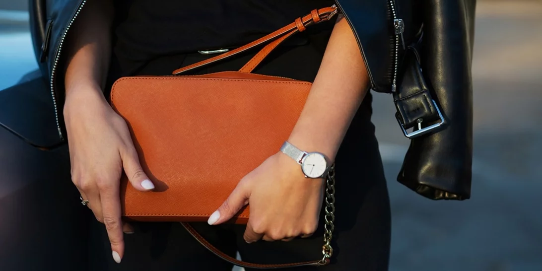 Μπήκε ο Οκτώβριος | 10 μανικιούρ για να βρεις τι θα κάνεις αυτόν το μήνα στα νύχια σου