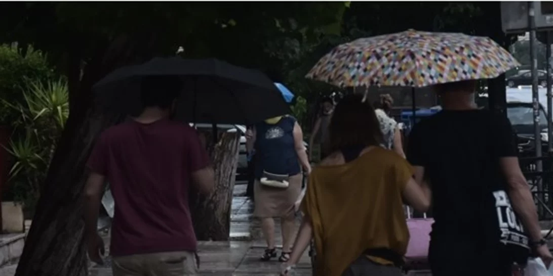 Ποιες περιοχές θα χτυπήσει σήμερα η κακοκαιρία BOGDAN - Καταιγίδες, ισχυροί άνεμοι και χαλαζοπτώσεις