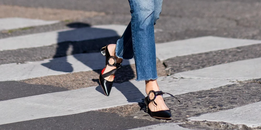 Αντίο σκασμένες φτέρνες | Τα προϊόντα που χρειάζεσαι πριν τις πρώτες βόλτες με mules