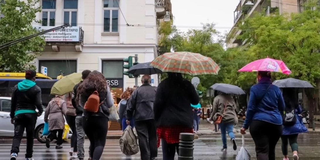 Συννεφιά σήμερα με τοπικές βροχές και καταιγίδες - Νέα επιδείνωση του καιρού το Σαββατοκύριακο