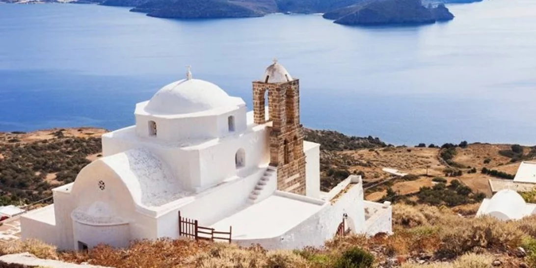 Διεθνείς οίκοι μόδας προβάλλουν την Μήλο στο διεθνές κοινό