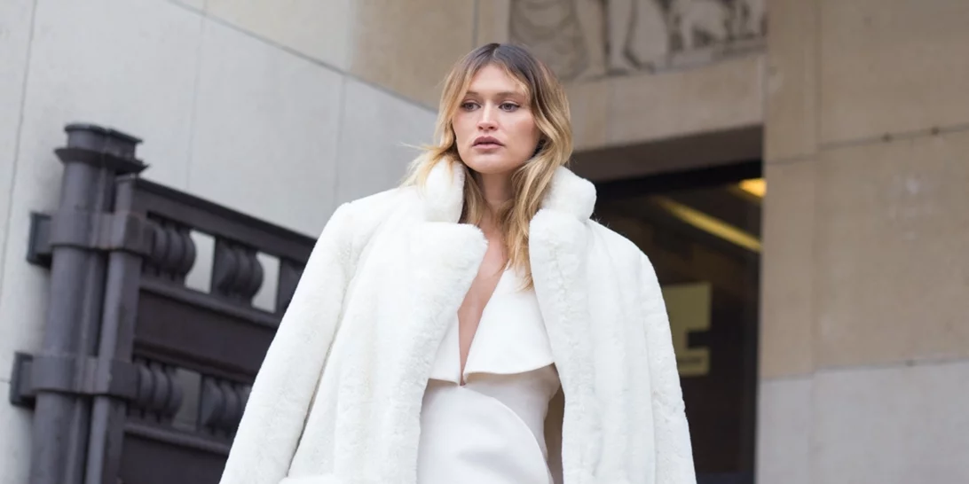 Τα άνετα φλατ παπούτσια της Massimo Dutti είναι η επιτομή του κομψού office style