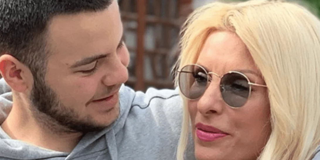 Άγγελος Λάτσιος | Η σπάνια φωτογραφία με την αδερφή του, Λάουρα