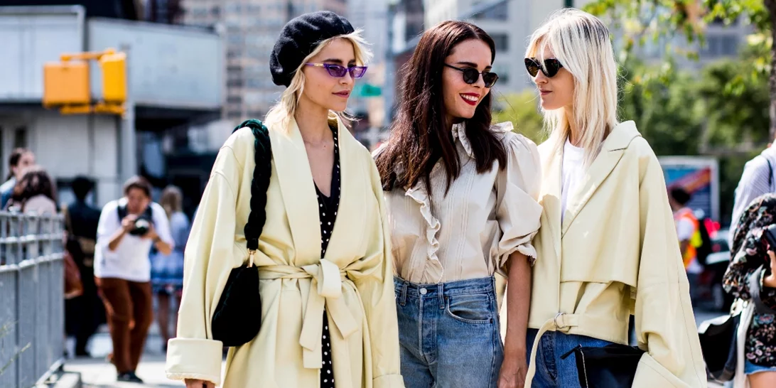 20 festive κομμάτια από Zara, H&M, Cos και Marks&Spencer για να λάμψεις στις γιορτές