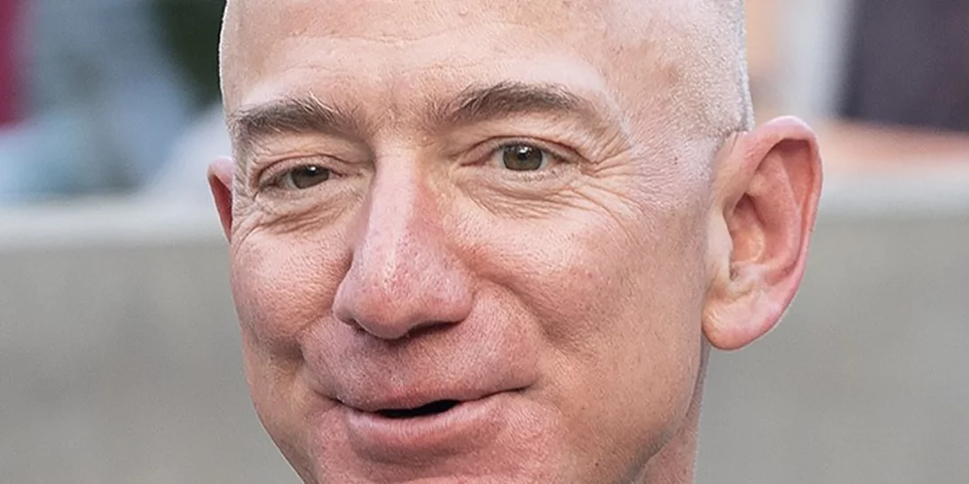 Πώς ο Jeff Bezos έβγαλε 2 δισ. σε μία ημέρα