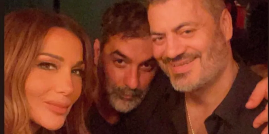 Δέσποινα Βανδή και Βασίλης Μπισμπίκης δεν κρύβονται πια | Η κουμπαριά, το "ευχαριστώ" και η κοινή  φωτογραφία