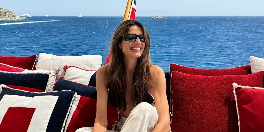 Η Ηλιάνα Παπαγεωργίου φόρεσε το απόλυτα must have κομμάτι για τις καλοκαιρινές διακοπές