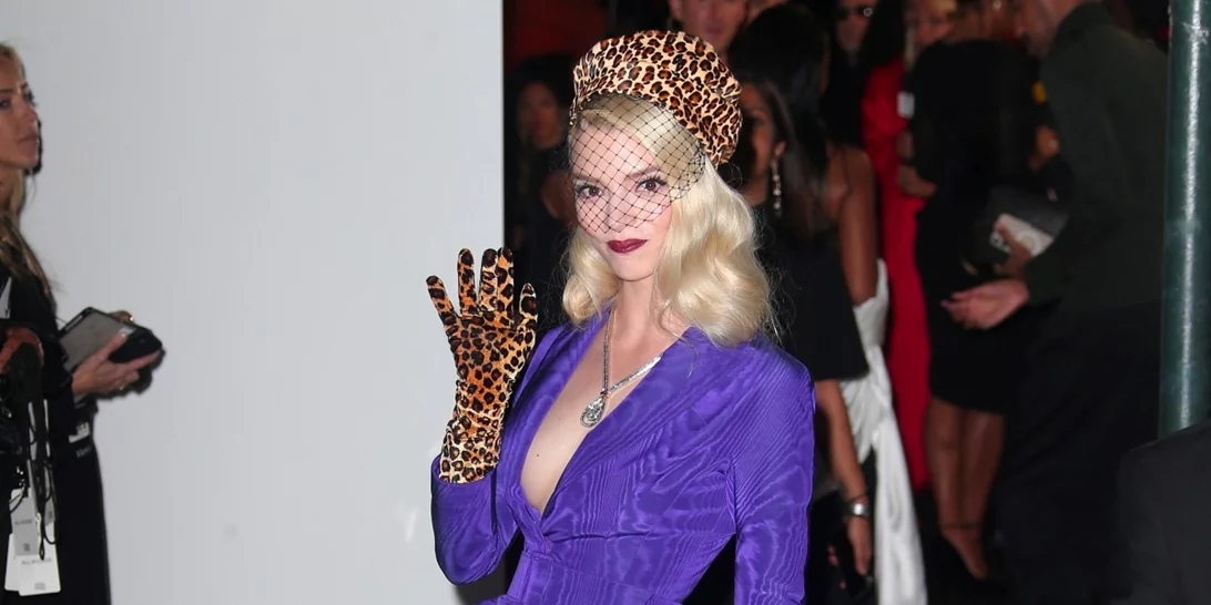 Πώς οι celebrities είχαν προβλέψει το χρώμα του Pantone Institute για το 2022