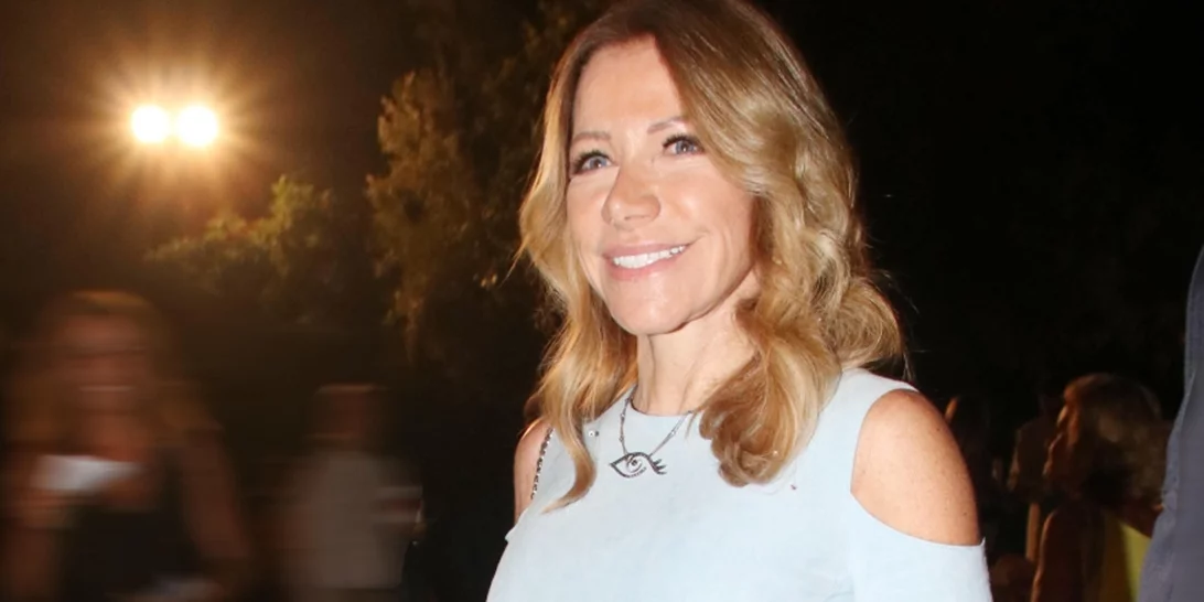 Μαριάννα Λάτση | H chic εμφάνισή της στο Ηρώδειο- Τα ιδιαίτερα κοσμήματά της