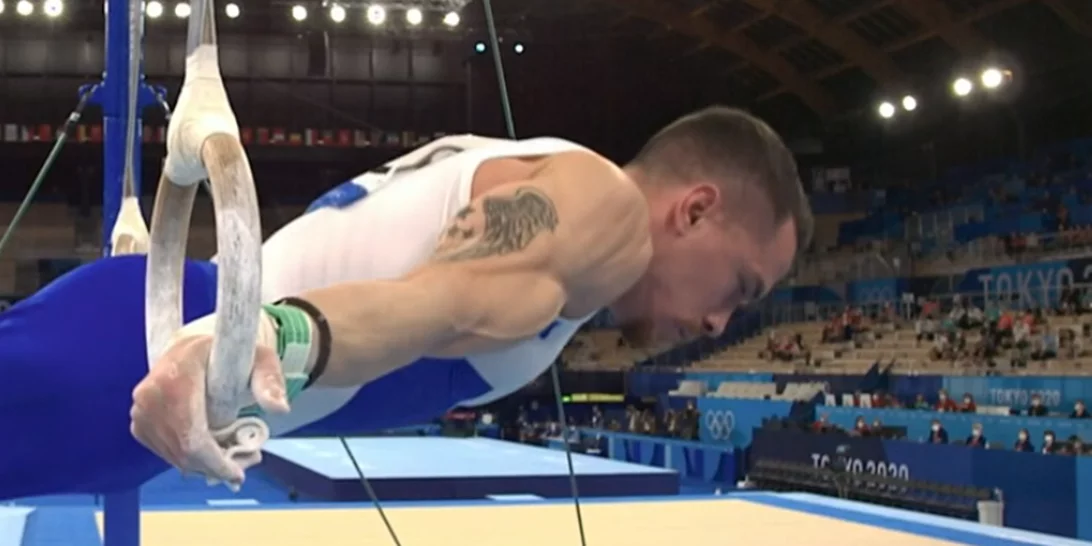 Λευτέρης Πετρούνιας | Αφιέρωσε το μετάλλιο στις 2 κόρες του