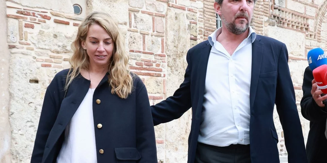 Nικόλαος και Χρυσή Βαρδινογιάννη | Το πρώτο βίντεο από το Πάσχα στην Πάτμο - Μαζί τους η Άννα Μαρία