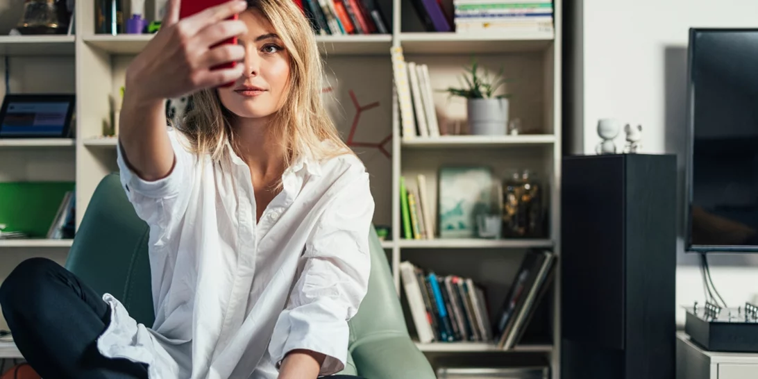 Αυτά είναι τα κολάν που θα σου προσφέρουν άνεση και στιλ στις καθημερινές εμφανίσεις σου