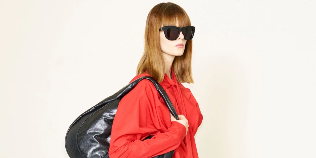 Όσο πιο ευρύχωρες τόσο το καλύτερο | Οι τσάντες που κυριαρχούν στις τάσεις και θα θες να αποκτήσεις
