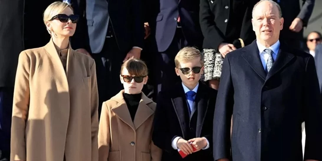 Η πρωτιά του πρίγκιπα Jacques και της πριγκίπισσας Gabriella | Περήφανη μητέρα η πριγκίπισσα Charlene