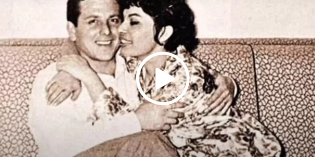 "Έπεσε ξύλο. Πολύ ξύλο. Τα βρήκαμε, όπως ήταν φυσικό, στο κρεβάτι"