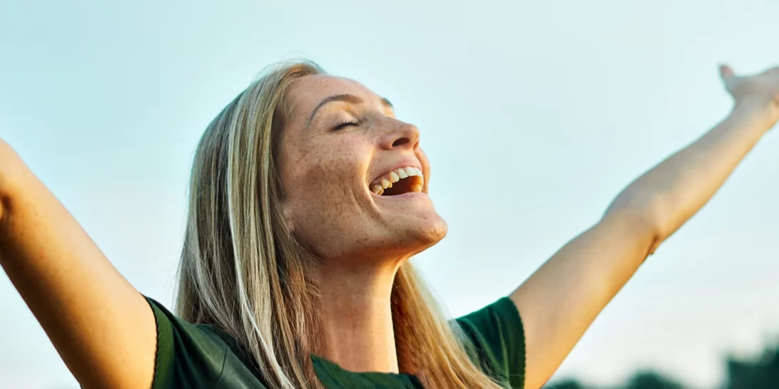 Μειωμένος ο κίνδυνος καρκίνου του μαστού για τις επί χρόνια εργαζόμενες σε ανοικτό χώρο, σύμφωνα με νέα μελέτη