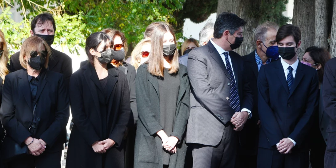 Βαρύ κλίμα στο μνημόσυνο της Φώφης Γεννηματά για τις 40 ημέρες από τον θάνατό της