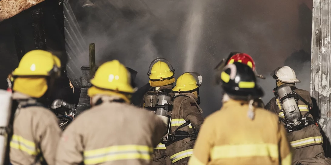 Η Νότια Αφρική στέλνει στον Καναδά εκατοντάδες πυροσβέστες για βοήθεια