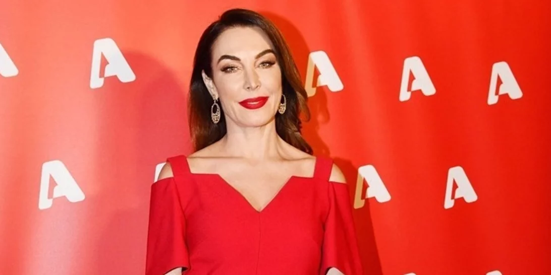 Τατιάνα Στεφανίδου, 24 χρόνια πριν και σχεδόν αγνώριστη