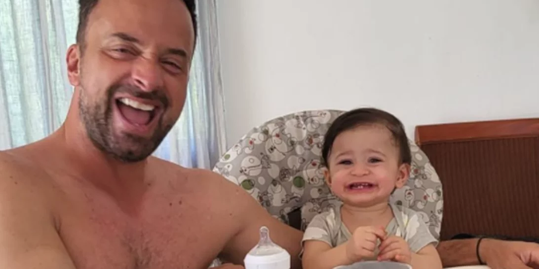 Γιώργος Λιανός | Ποζάρει με την κόρη του, Βαλέρια, στον Άγιο Δομίνικο