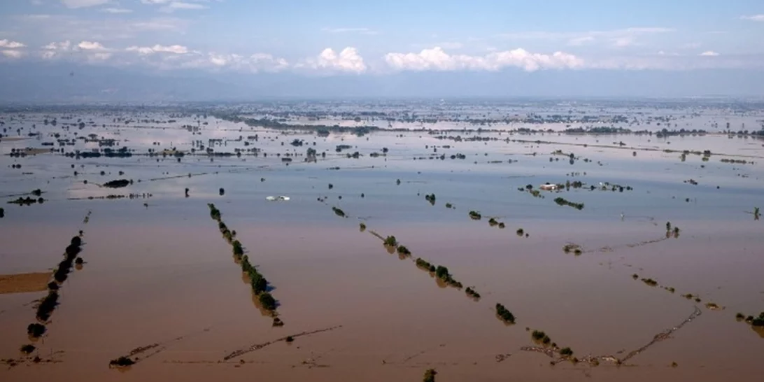 Κακοκαιρία Elias | Βούλιαξε ξανά ο Βόλος, χωρίς ρεύμα και νερό η πόλη - Εκατοντάδες απεγκλωβισμοί