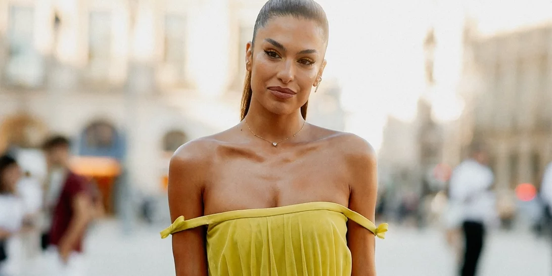 Αυτό είναι το ωραιότερο χτένισμα που μπορείς να κάνεις ως καλεσμένη σε γάμο -τελεία και παύλα