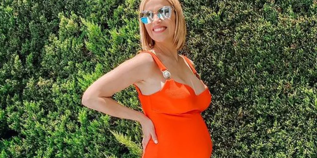 Η Νάντια Μπουλέ φωτογραφίζει για πρώτη φορά τη νεογέννητη κόρη της