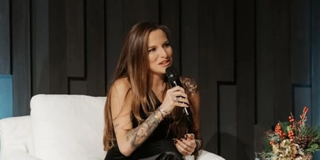 Πάρις Κασιδόκωστας, Εριέττα Κούρκουλου Λάτση, Άλκης Κούρκουλος | Αγκαλιασμένοι στο Instagram