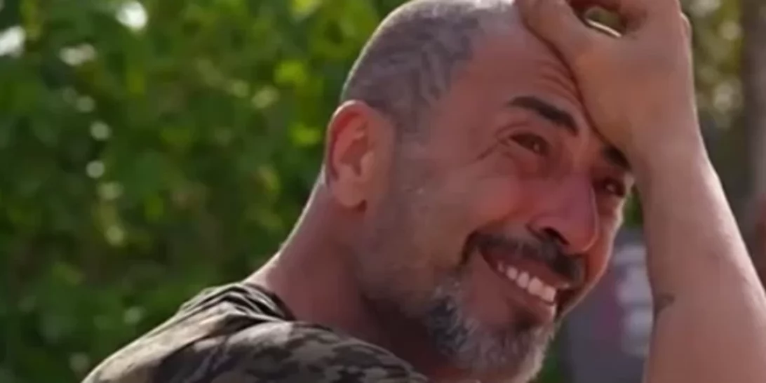 Survivor - Βαλάντης | Σε άθλια ψυχολογική κατάσταση - Έφτασε με κλάματα στο ξενοδοχείο (Βίντεο)