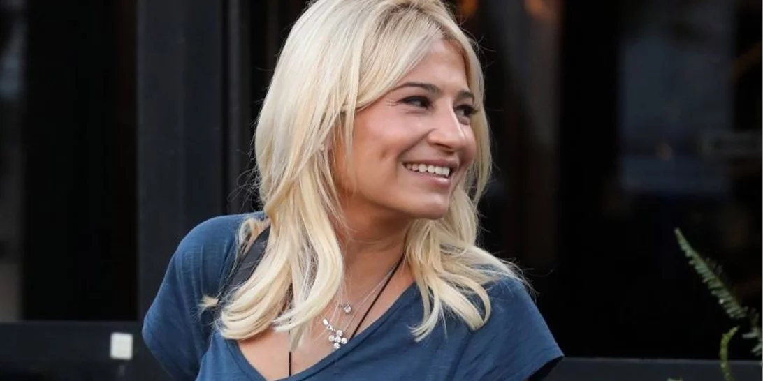 Φαίη Σκορδά | Στην κουζίνα του νέου της σπιτιού φτιάχνει γλυκό του κουταλιού