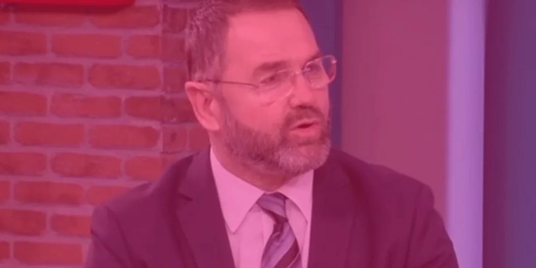 "Σταύρο Μπαλάσκα, μήπως να πας εσύ στην κουζίνα σου;"