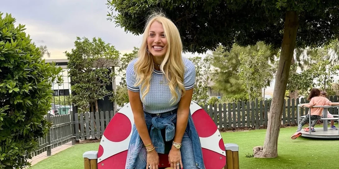 Κωνσταντίνα Σπυροπούλου & Βλάσσης Σταθοκωστόπουλος | Ποζάρουν με τα μπουρνούζια τους στο κολυμβητήριο